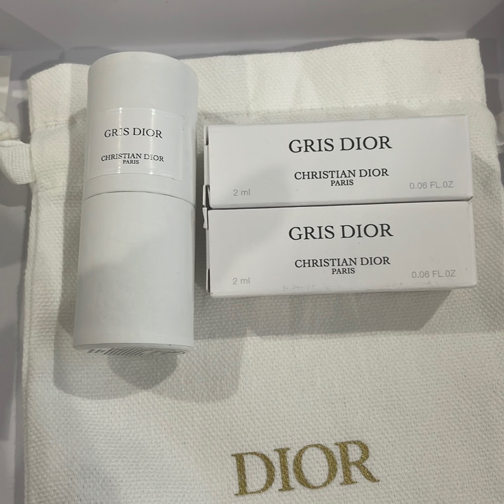 Dior Gris Dior samplers